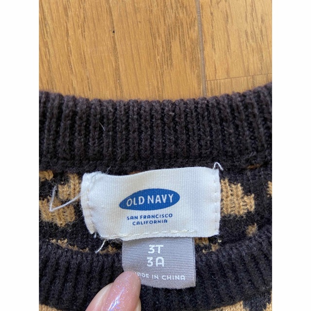 Old Navy(オールドネイビー)のオールドネイビー　豹柄　ニットトップス キッズ/ベビー/マタニティのキッズ服男の子用(90cm~)(ニット)の商品写真