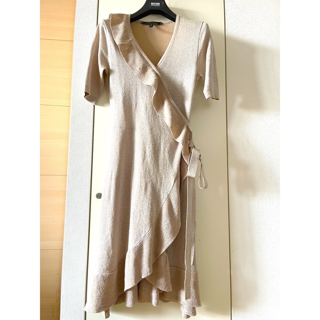 BCBG maxazriaラップワンピース×Eアルマーニ ワンピース 【格安SALE