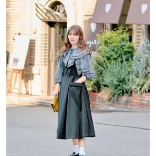 新品 チェスティ ギンガムチェック \u0026 フラワー ブラウス ❤︎ ネイビー ①