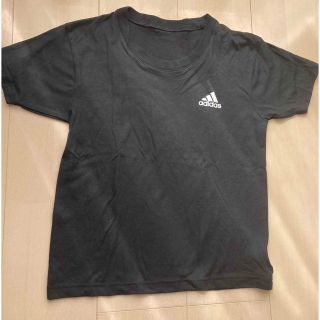 アディダス(adidas)のadidas 薄手Tシャツ (Tシャツ/カットソー)