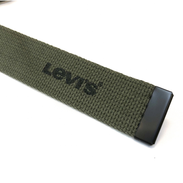 Levi's(リーバイス)のリーバイスGI ガチャベルト 33mm オリーブ メンズのファッション小物(ベルト)の商品写真