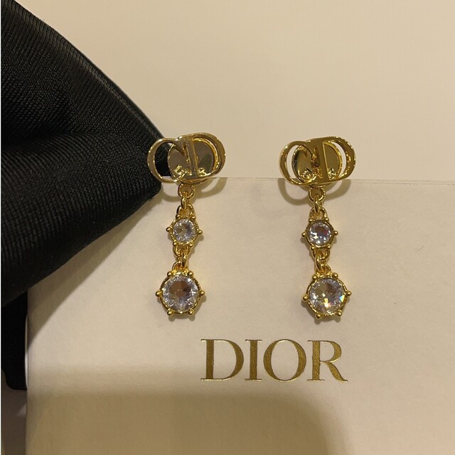 Dior♪CLAIR D LUNE♪ピアス 新着商品 www.gold-and-wood.com