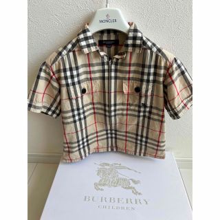 バーバリー(BURBERRY)のBURBERRY キッズシャツ　110A(ブラウス)