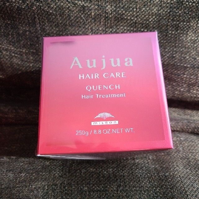 Aujua(オージュア)の【新品】 ミルボン オージュア クエンチ ヘアトリートメント 250g コスメ/美容のヘアケア/スタイリング(トリートメント)の商品写真