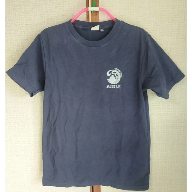 AIGLE(エーグル)のAIGLE バックプリント シャツメンズＳ★男女兼用 メンズのトップス(Tシャツ/カットソー(半袖/袖なし))の商品写真