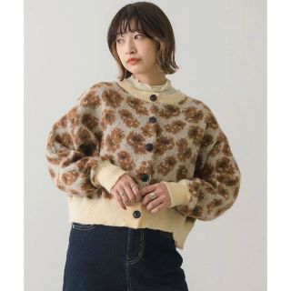 レトロガール(RETRO GIRL)の【美品】レトロガール RETRO GIRL 起毛柄アソートショートカーデ(カーディガン)