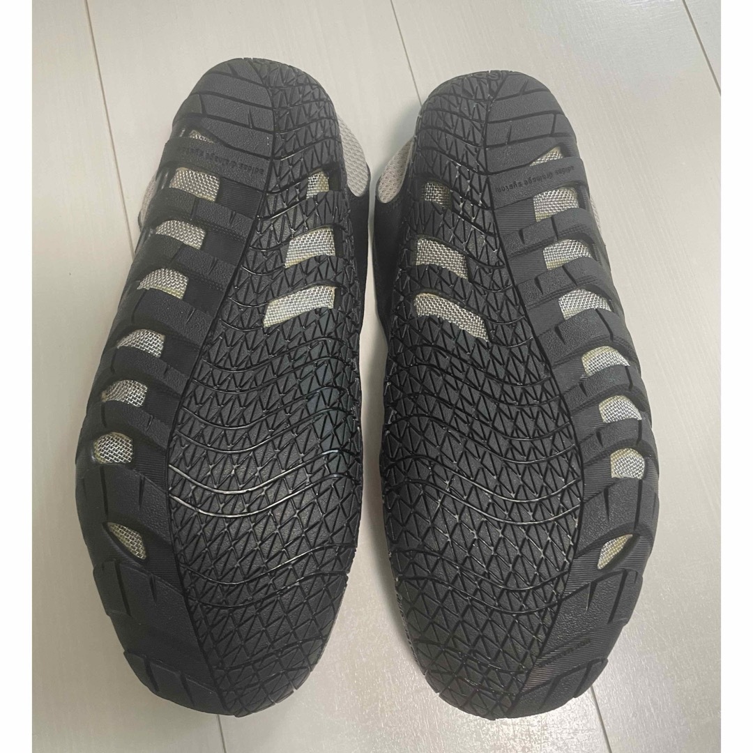adidas(アディダス)の【新品・未使用】 アディダスadidasアウトドア　シューズ　 27.5cm  メンズの靴/シューズ(ビーチサンダル)の商品写真