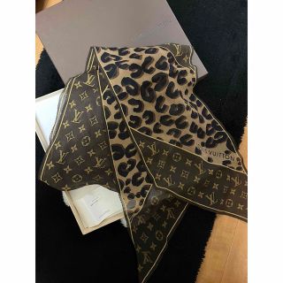 ルイヴィトン(LOUIS VUITTON)の専用  LOUIS VUITTON/エシャルプ・ モノグラム・ シルク スカーフ(バンダナ/スカーフ)