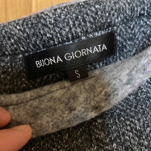 BUONA GIORNATA(ボナジョルナータ)のBUONA GIONATA ボナージョルナータ◇レディーストップス◇Sサイズ レディースのトップス(ニット/セーター)の商品写真