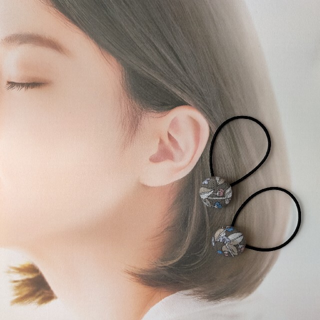 LIBERTY.(リバティ)の【NEW】beads martハンドメイドくるみゴム リバティ ボタニカル BR ハンドメイドのアクセサリー(ヘアアクセサリー)の商品写真