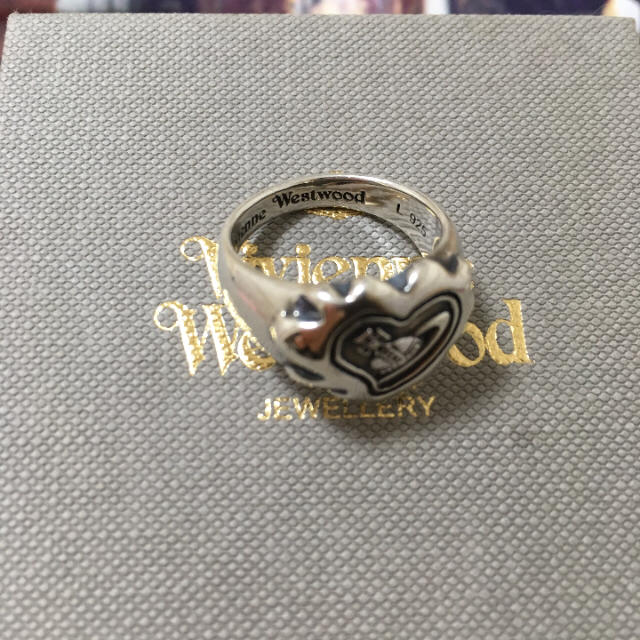 Vivienne Westwood(ヴィヴィアンウエストウッド)の美品 スモールワックスシールリング レディースのアクセサリー(リング(指輪))の商品写真