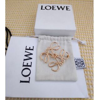 ロエベ ブローチ/コサージュの通販 400点以上 | LOEWEのレディースを