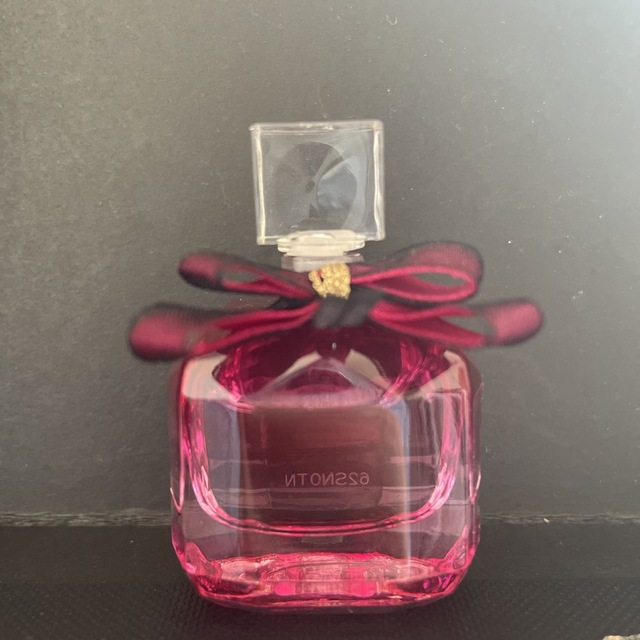 Yves Saint Laurent(イヴサンローラン)のイヴ・サンローラン　モンパリオーデパルファム　7.5ml コスメ/美容の香水(香水(女性用))の商品写真