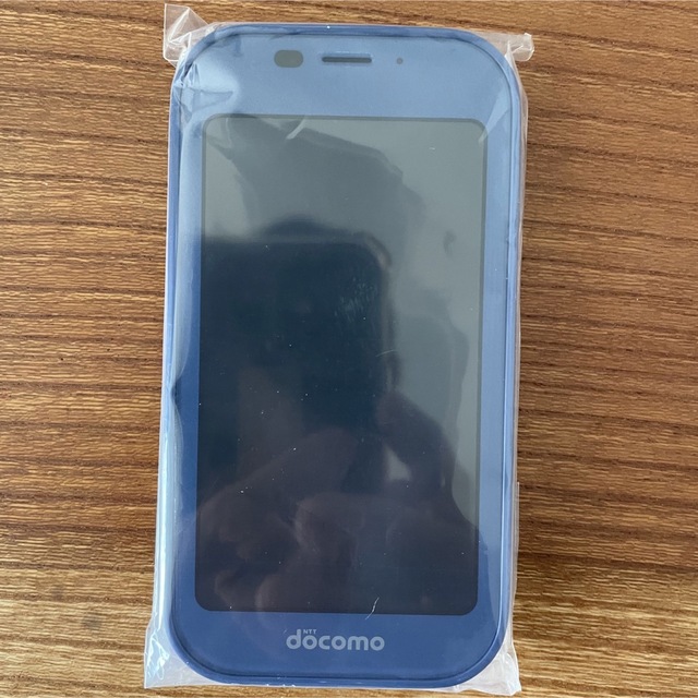 NTTdocomo(エヌティティドコモ)のドコモ キッズケータイ(新品未使用) スマホ/家電/カメラのスマートフォン/携帯電話(携帯電話本体)の商品写真