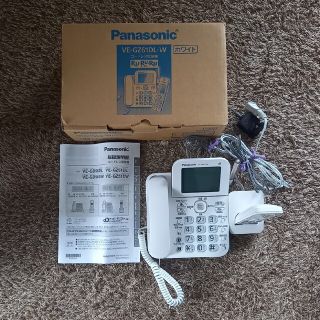 パナソニック(Panasonic)の【ご予約品】Panasonic　VE-GZ61DL-W コードレス電話機(その他)