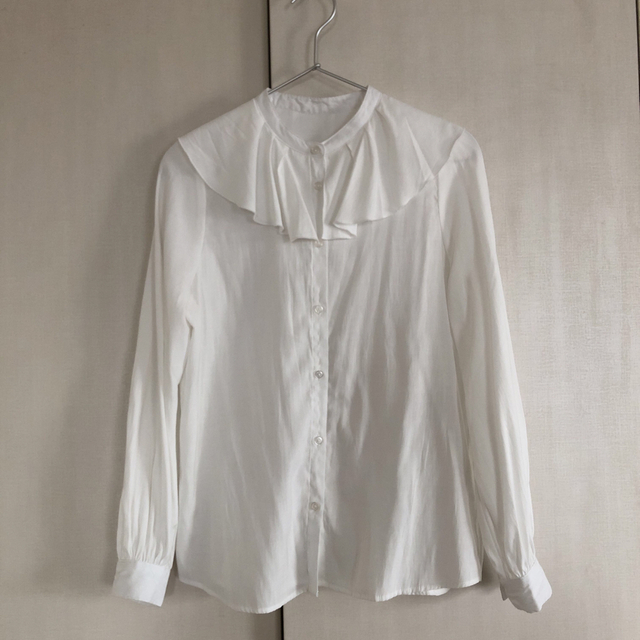 GU(ジーユー)のGUケープカラーシャツ レディースのトップス(シャツ/ブラウス(長袖/七分))の商品写真