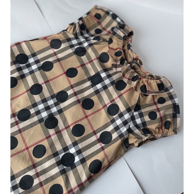 BURBERRY(バーバリー)のバーバリー　ワンピース92cm キッズ/ベビー/マタニティのキッズ服女の子用(90cm~)(ワンピース)の商品写真