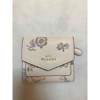 コーチ(COACH)の新品COACH コーチ スモールウォレット フラワー花柄 三つ折り財布(財布)