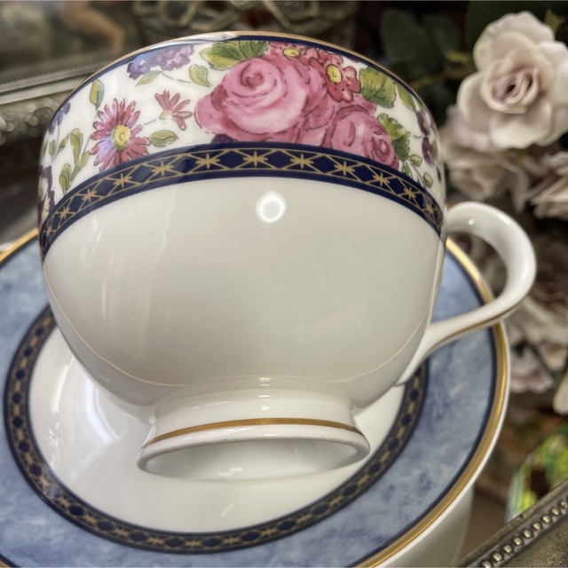 英国 希少品 ロイヤルドルトン センテニアル ローズ カップ & ソーサー