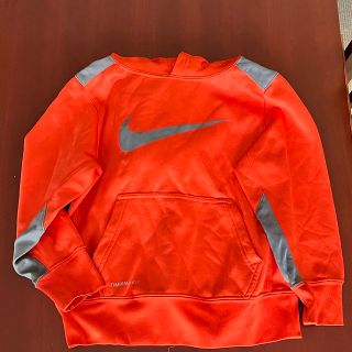 ナイキ(NIKE)のNIKE パーカー　120〜130(Tシャツ/カットソー)