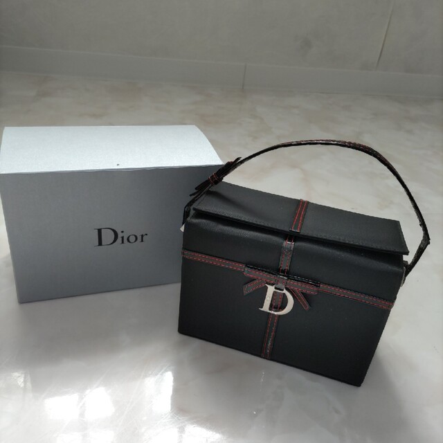 Christian Dior ミニバニティ バニティバッグ 大切な realtor37.ru ...