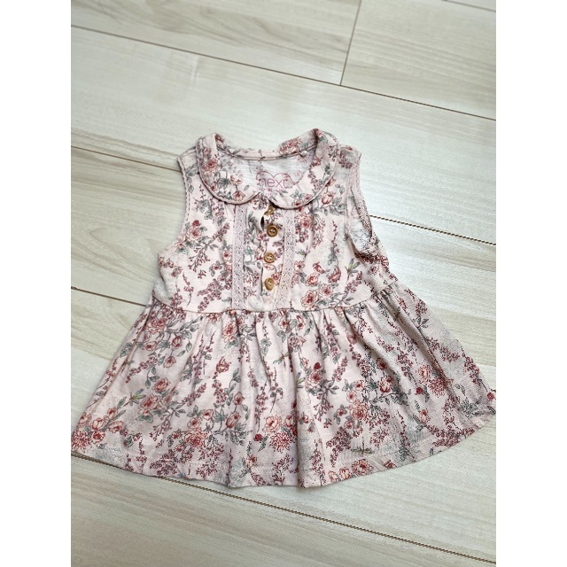 NEXT(ネクスト)のnext ワンピース花柄 ピンク 86cm キッズ/ベビー/マタニティのキッズ服女の子用(90cm~)(ワンピース)の商品写真