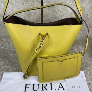 フルラ(Furla)のFURLA フルラ　ヴィットリア ドローストリング　ショルダーバッグ　レザー(ショルダーバッグ)