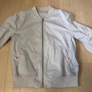 グローバルワーク(GLOBAL WORK)のMA1  ベージュ　グローバルワーク　美品(ブルゾン)