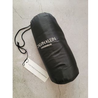 カルバンクライン(Calvin Klein)の値下げしました！カルバンクライン　キャンプ用品ひざ掛け(旅行用品)