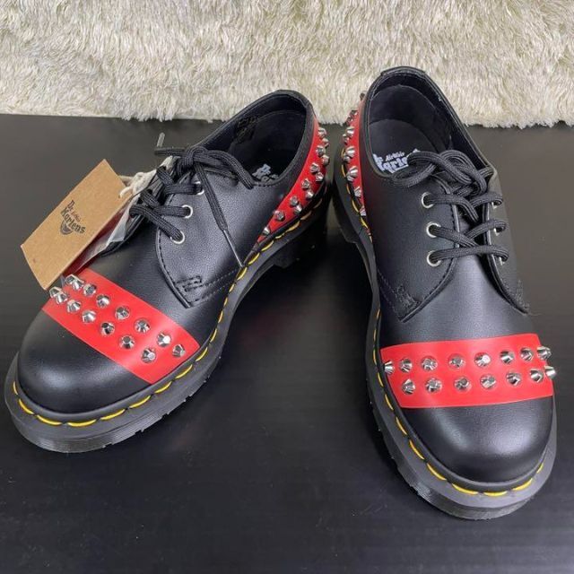 【新品未使用】Dr.Martens ドクターマーチン　３ホールブーツ　レディース