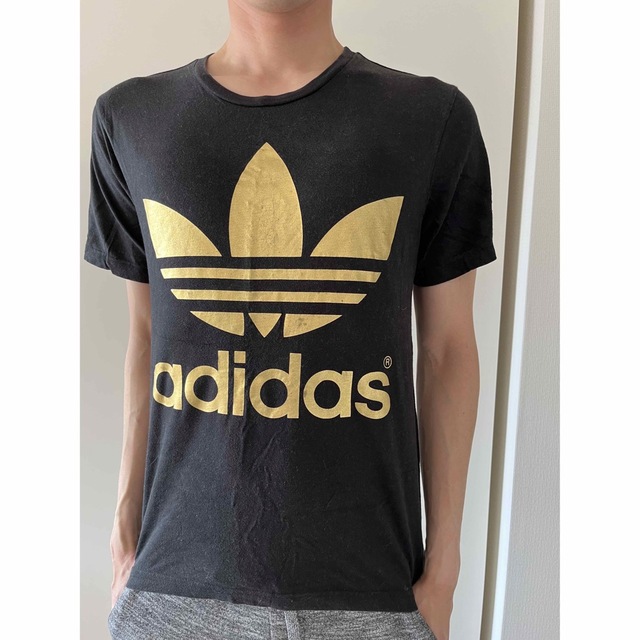 adidas(アディダス)のadidas（アディダス）tシャツ メンズのトップス(Tシャツ/カットソー(半袖/袖なし))の商品写真