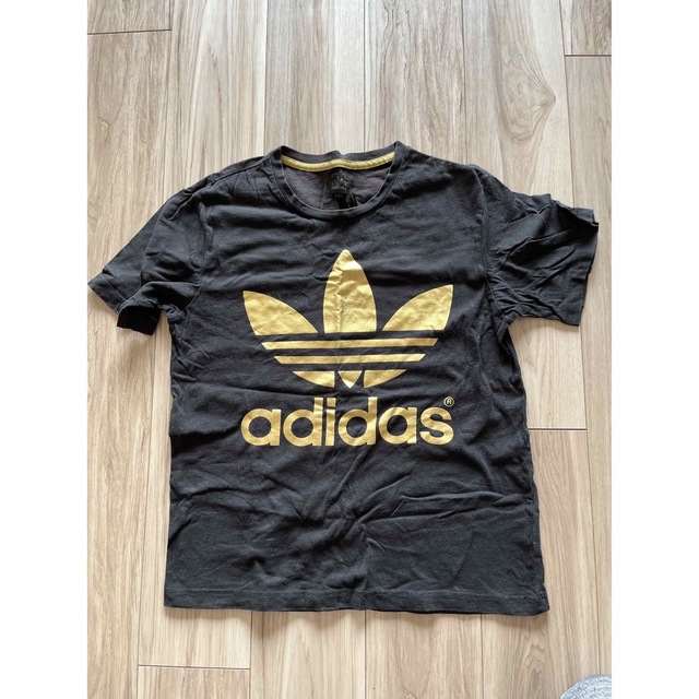 adidas(アディダス)のadidas（アディダス）tシャツ メンズのトップス(Tシャツ/カットソー(半袖/袖なし))の商品写真