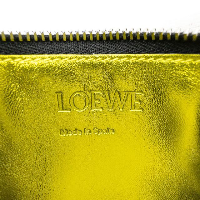 LOEWE(ロエベ)の未使用 ロエベ アナグラム コインケース カードケース レザー レディースのファッション小物(コインケース)の商品写真