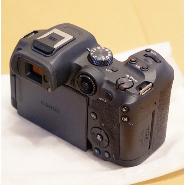 Canon(キヤノン)のCanon EOS R7 デジタルカメラ ボディ スマホ/家電/カメラのカメラ(ミラーレス一眼)の商品写真