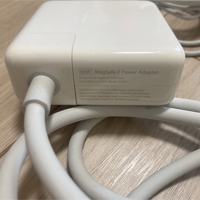 Mac (Apple)(マック)のMagSafe 2 Power Adapter 延長プラグ スマホ/家電/カメラのPC/タブレット(PC周辺機器)の商品写真