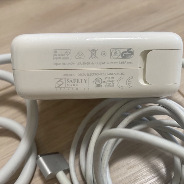 Mac (Apple)(マック)のMagSafe 2 Power Adapter 延長プラグ スマホ/家電/カメラのPC/タブレット(PC周辺機器)の商品写真