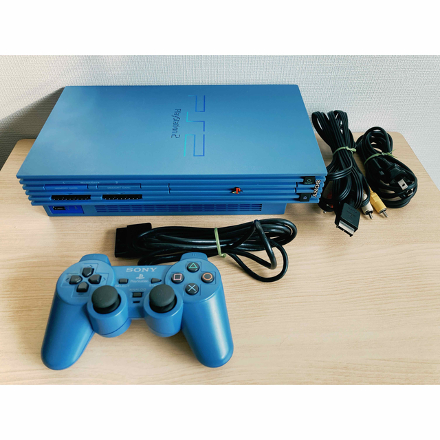 PlayStation2(プレイステーション2)のPS2　トイズブルー　SCPH-39000 エンタメ/ホビーのゲームソフト/ゲーム機本体(家庭用ゲーム機本体)の商品写真