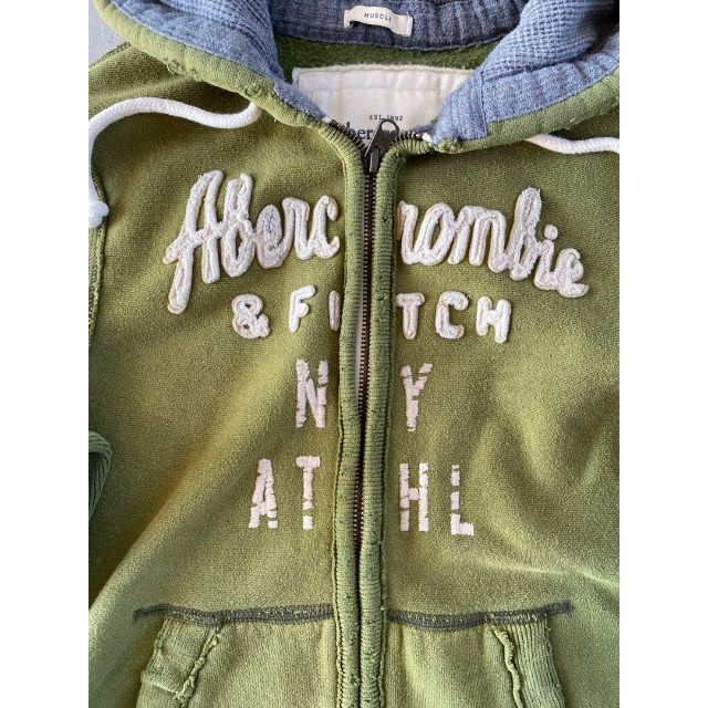 Abercrombie&Fitch(アバクロンビーアンドフィッチ)の《Abercrombie&Fitch》アバクロジップアップパーカー (f613) メンズのトップス(パーカー)の商品写真