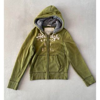 アバクロンビーアンドフィッチ(Abercrombie&Fitch)の《Abercrombie&Fitch》アバクロジップアップパーカー (f613)(パーカー)