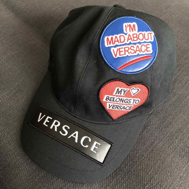 新品 VERSACE キャップ ロゴ パッチワーク ブラック