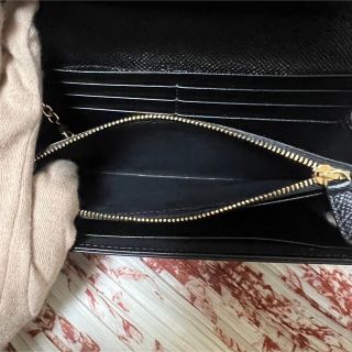 Ferragamo - ♥︎FERRAGAMO♥︎ リボン 2つ折り長財布の通販 by