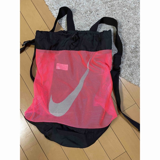 NIKE(ナイキ)の未使用♡NIKE♡リュックサック♡バックパック レディースのバッグ(リュック/バックパック)の商品写真