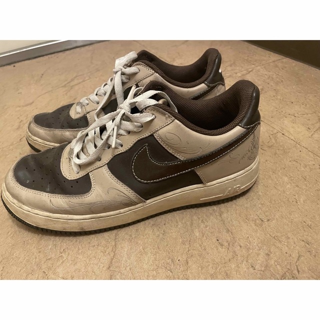NIKE AIR FORCE 1 Mr.Cartoon Brown Pride 1