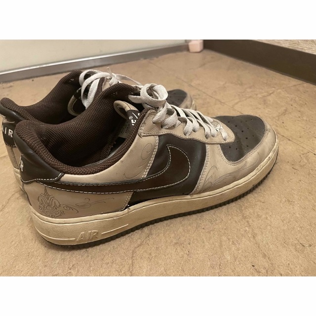 NIKE AIR FORCE 1 Mr.Cartoon Brown Pride 2