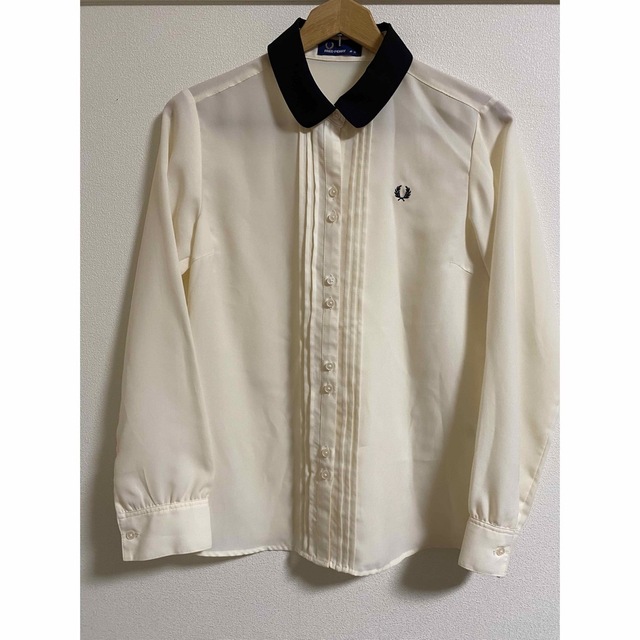 FRED PERRY(フレッドペリー)の美品　フレッドペリー　ブラウス レディースのトップス(シャツ/ブラウス(長袖/七分))の商品写真