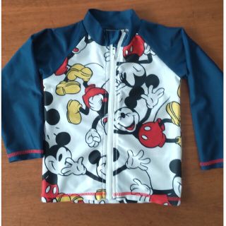 ディズニー(Disney)の【mimi様専用】ディズニー ミッキー   ラッシュガード 90(水着)