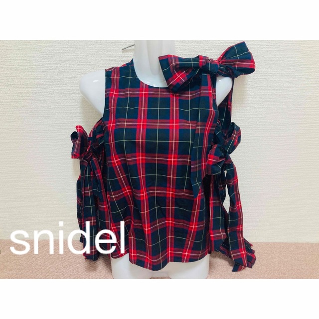 SNIDEL(スナイデル)の専用！美品☆snidel☆ リボンディティールブラウス　チェック柄/肩出し レディースのトップス(シャツ/ブラウス(長袖/七分))の商品写真