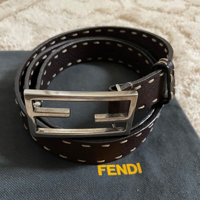 FENDI(フェンディ)のFENDI フェンディ　ブラウンレザーベルト レディースのファッション小物(ベルト)の商品写真