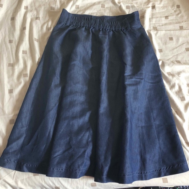JEANASIS(ジーナシス)のジーナシス　デニム風　スカート　フリーサイズ レディースのスカート(ひざ丈スカート)の商品写真