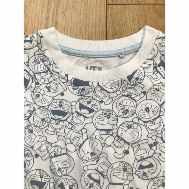 UNIQLO(ユニクロ)のドラえもんTシャツ キッズ/ベビー/マタニティのキッズ服男の子用(90cm~)(Tシャツ/カットソー)の商品写真